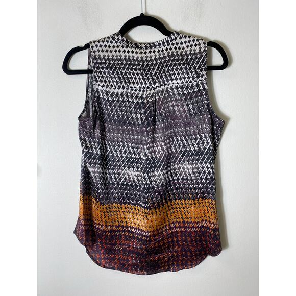 ecru Top. Sleeveless. Loose Fit. Longer Back Sz S - Picture 2 of 3